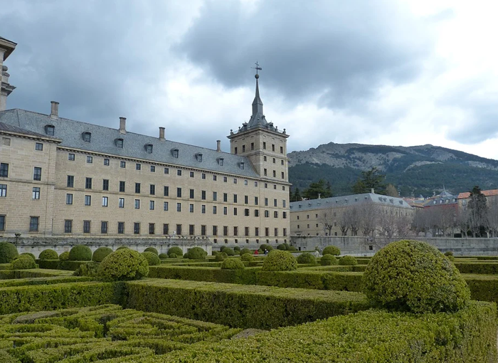 SAN LORENZO DE EL ESCORIAL, UNO DE LOS PUEBLOS MÁS VISITADOS DE ESPAÑA