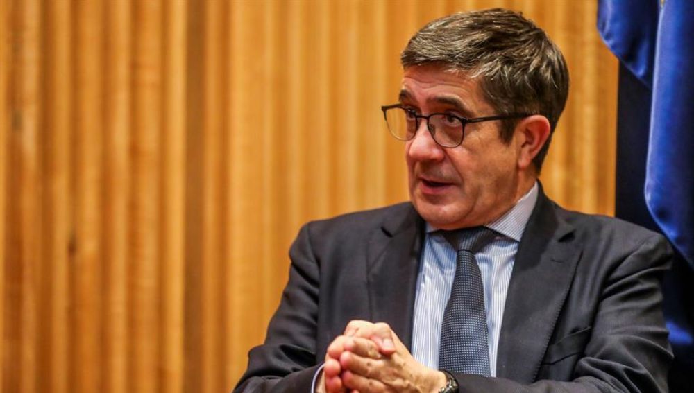Patxi López, partidario de prohibir los recibimientos a expresos de ETA