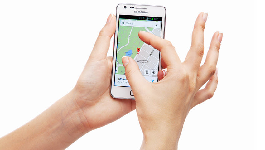 Inclina el mapa usando dos dedos en Google Maps