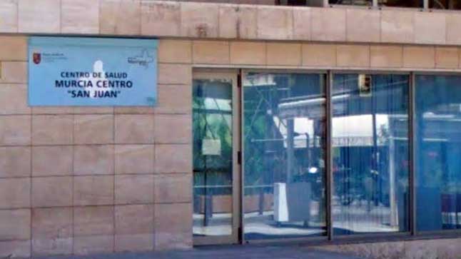 Diecisiete centros de salud de Murcia en nivel rojo por la elevada tasa de contagios