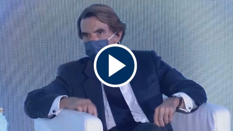 Aznar: «Radicalismos aparte, hay espacio para una alianza de moderados»