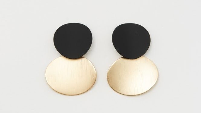 pendientes metal