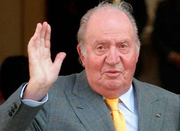 LA CASA REAL CENSURÓ A LA PRENSA