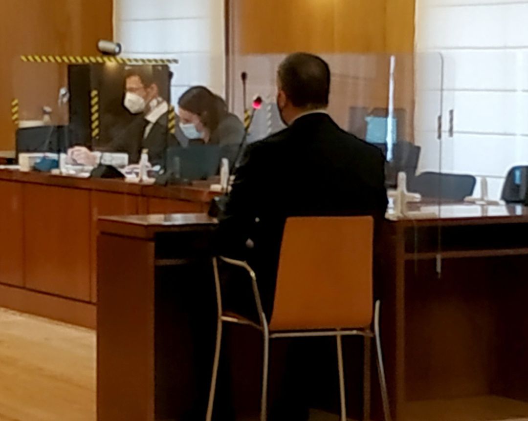 Juzgan a dos acusados de abusos sexuales a un hombre con discapacidad intelectual