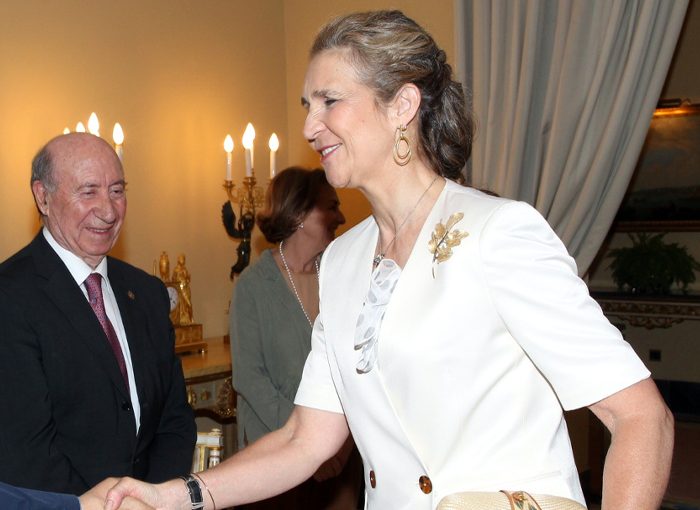 EL ABORTO DE LA INFANTA ELENA