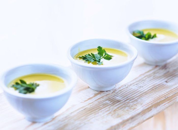 SOPA DE POLLO CON CALDO DE POLLO CASERO, UNA RECETA MUY SENCILLA