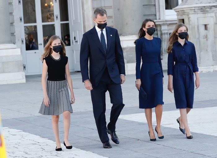 NI FELIPE VI NI SUS HIJAS Y ESPOSA UTILIZARON LAS TARJETAS DE JUAN CARLOS I