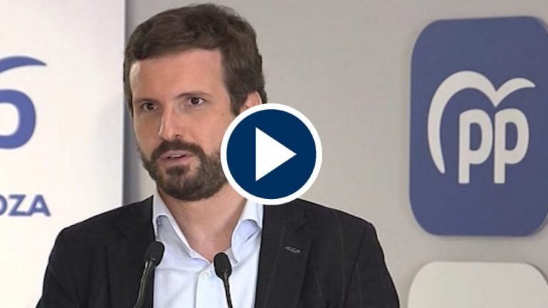 Calvo critica la «irresponsabilidad» del PP y Casado afea el pacto con Bildu