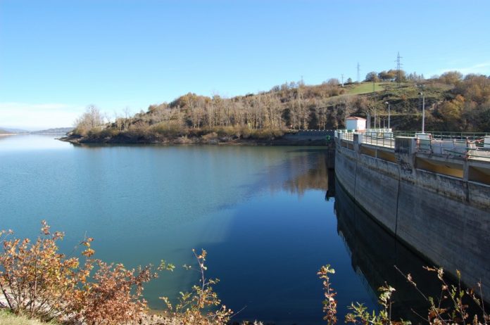 CHA advierte de un nuevo acuerdo para impulsar el trasvase del Ebro a la bahía de Santander