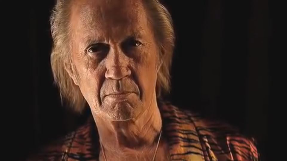 La 'explosión' de pecho de Marta López y otros accidentes sexuales de los famosos 2 Moncloa david carradine accidentes sexuales