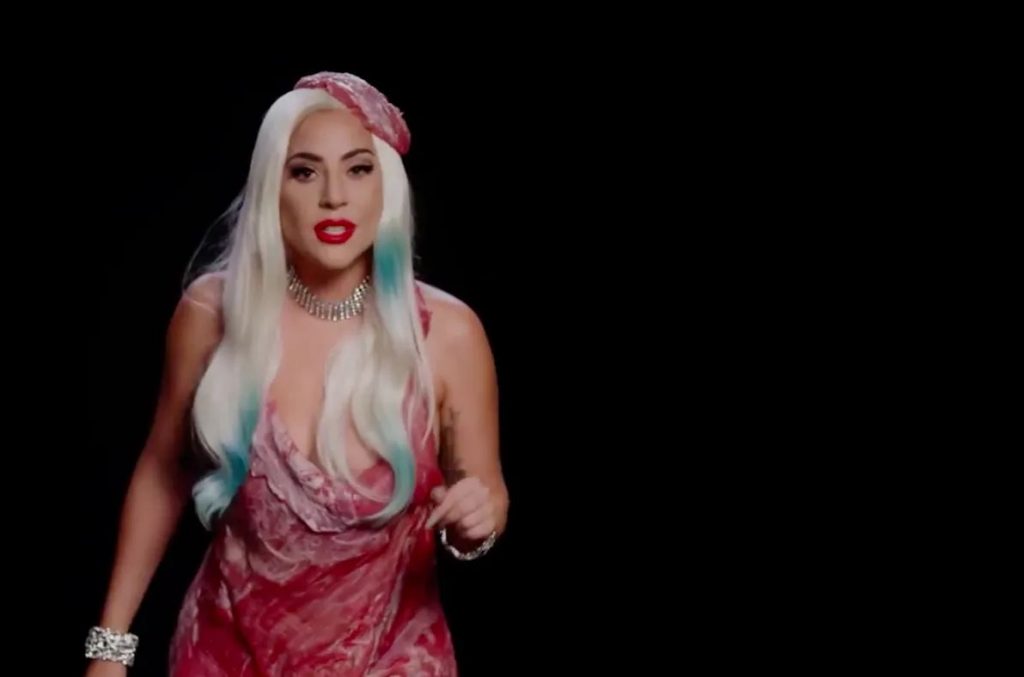 Cómo robó Lady Gaga el protagonismo en la víspera de las elecciones 1 Moncloa gaga Moncloa