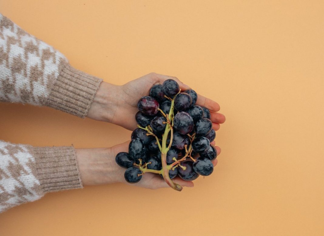 NO ES UNA DIETA DE BAJO APORTE CALÓRICO