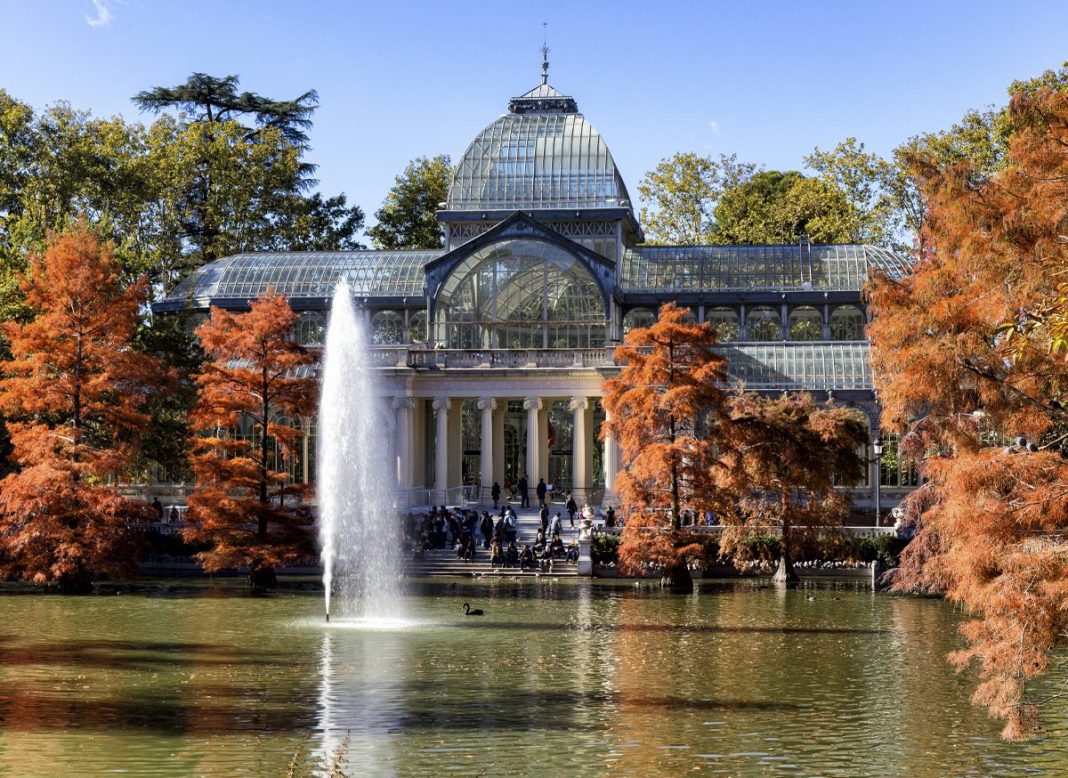 CONSTRUCCIÓN Y RESTAURACIÓN DEL PALACIO DE CRISTAL