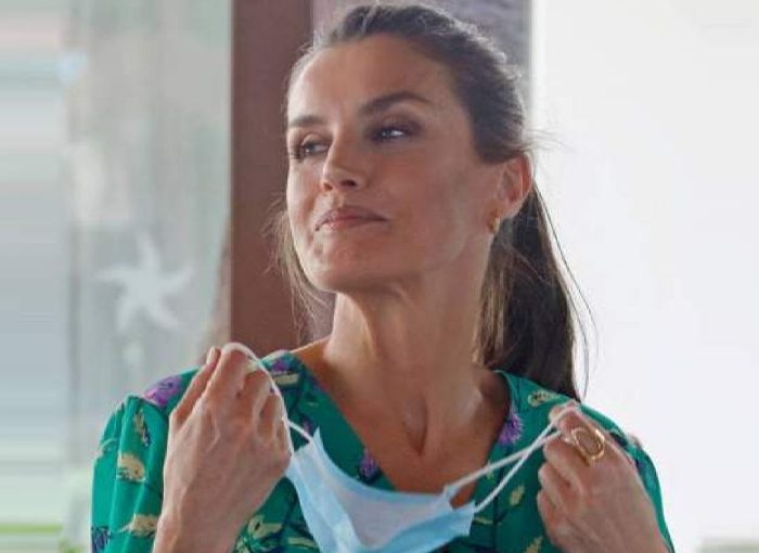 BAUTIZADA COMO 'LA DESCOCADA'