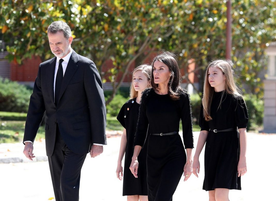 LA REINA LETIZIA, AUSENTE EN LA TOMA DE POSESIÓN DE PEDRO SÁNCHEZ