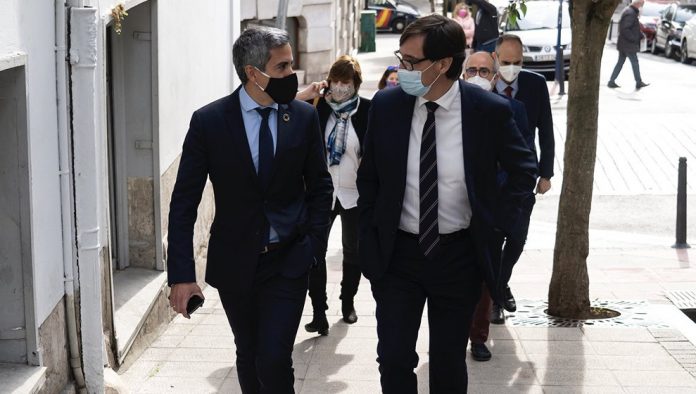Los hosteleros cántabros exigen la dimisión del vicepresidente y el consejero de Sanidad por la comida con Illa