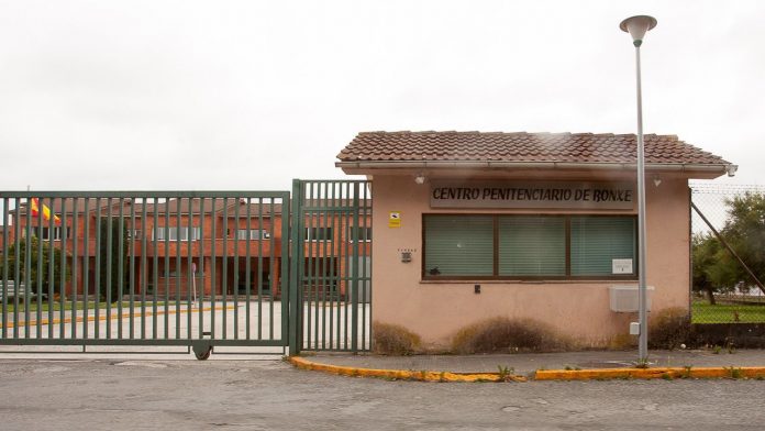 Piden dos años de cárcel para un hombre acusado de abusos sexuales a la hija de su pareja
