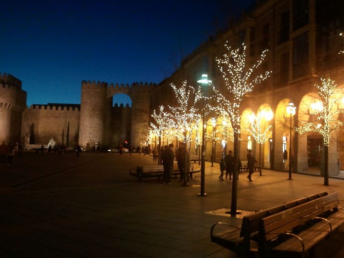 Árboles de Navidad en Ávila
