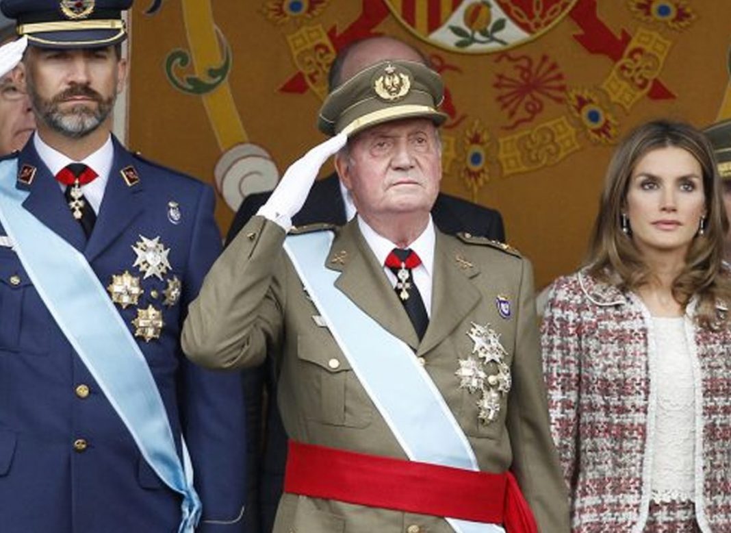 FELIPE VI PROHIBIÓ A JUAN CARLOS I ENTAR EN EL DÍA DE LAS FUERZAS ARMADAS