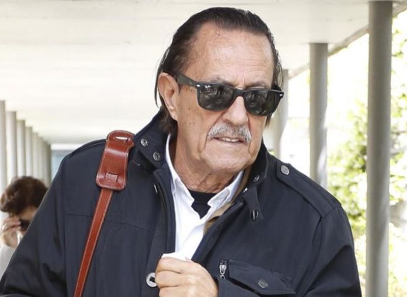 JULIÁN MUÑÓZ