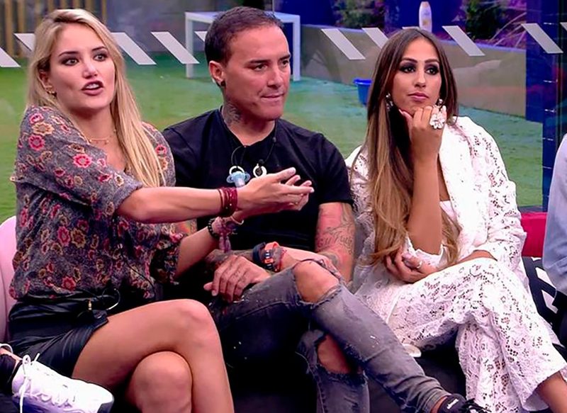 LOS ESPECTADORES, SEDIENTOS DE NUEVAS FÓRMULAS