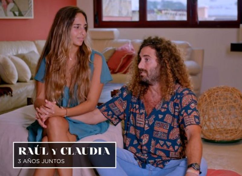 UNA RELACIÓN ROTA