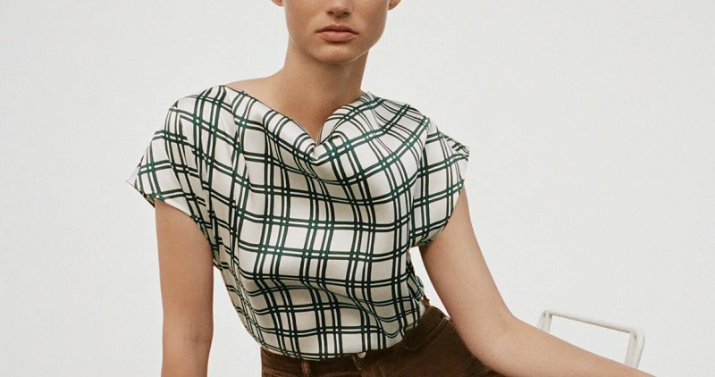blusa satinada