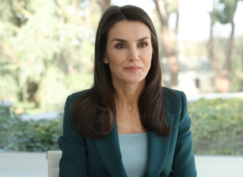 Las actitudes más lamentables de la Reina Letizia en público