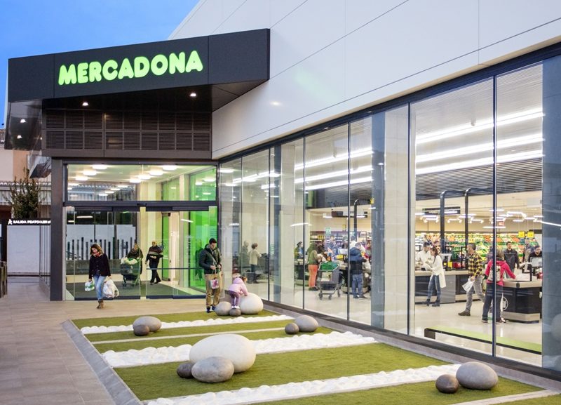 La sangre envasada y otros productos polémicos de Mercadona