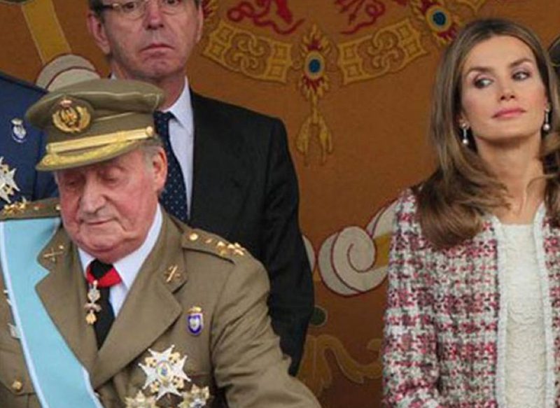 UNA ENEMIGA EN CASA