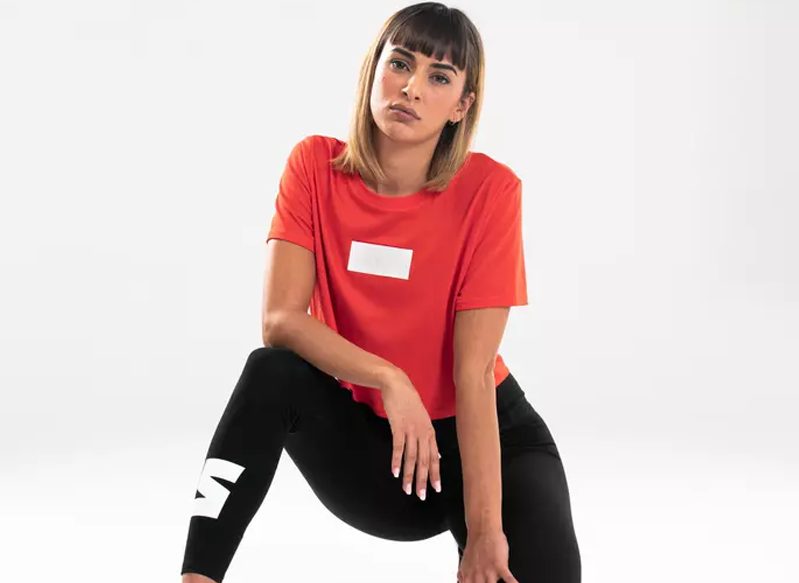 CAMISETA CROP TOP STAREVER, A LA VENTA EN DECATHLON