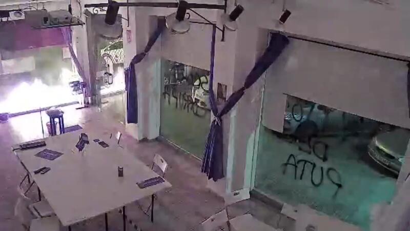 La sede de Podemos Cartagena sufre un ataque con material explosivo