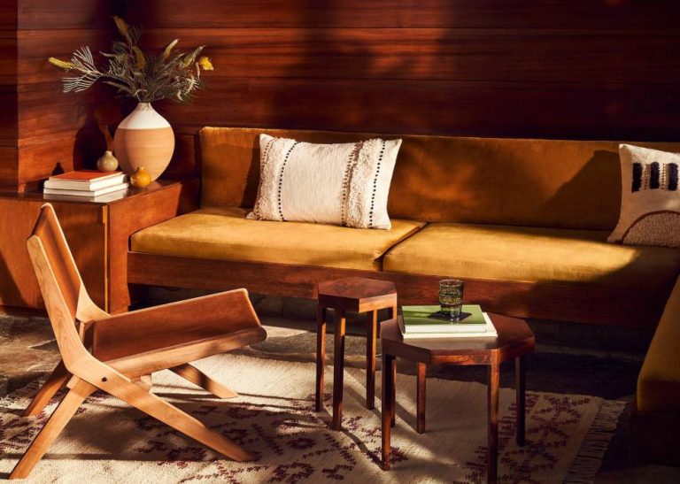 Alfombras, muebles y otros productos de Zara Home para tu salón