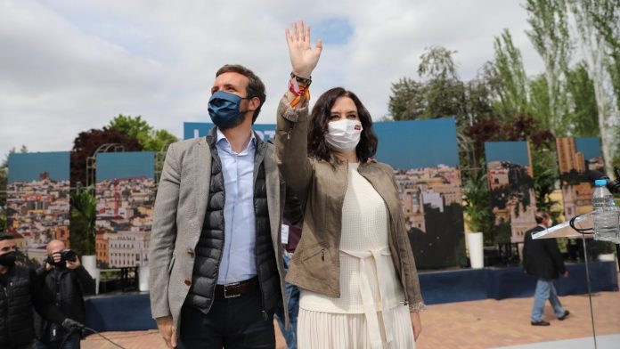 Ayuso y Casado