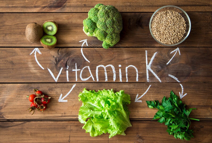 La vitamina K en alimentos