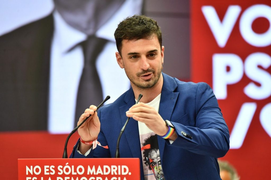 Carla Antonelli se equivoca de partido y lanza un guiño a Montero en forma de "todes" 1 Moncloa Santiago Rivero Moncloa
