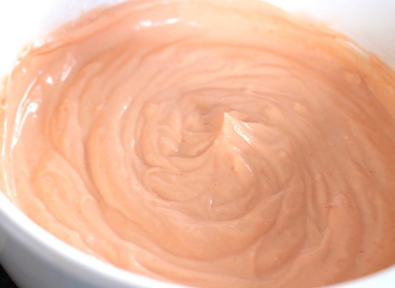 SALSA ROSA PARA ACOMPAÑAR LAS PATATAS