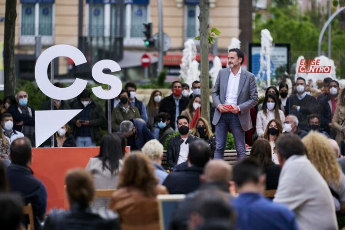 Bal cierra su campaña buscando movilizar a los indecisos, mantener la 
