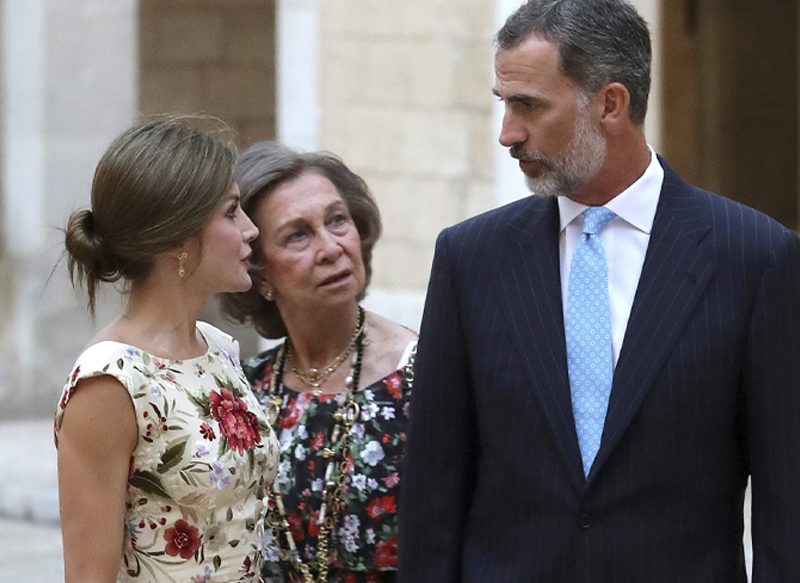 LA REINA LETIZIA, ODIADA EN LA FAMILIA DE SU MARIDO
