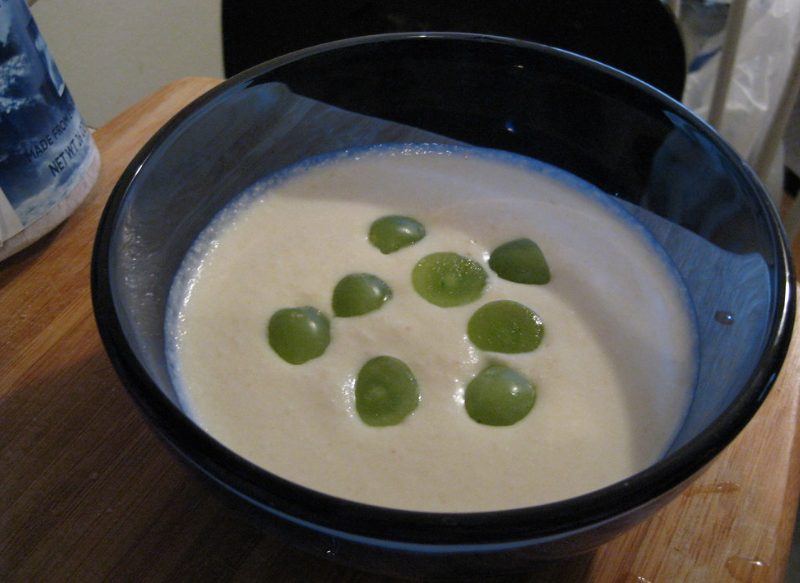 AJOBLANCO, UNA SOPA POPULAR EN ANDALUCÍA Y EXTREMADURA