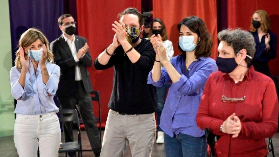 Iglesias refuerza a Yolanda Díaz y a Serra olvidándose de su mujer en la renovación de Podemos 1 Moncloa yolanditaiglesiaserra 422 3045196 20210401190549 Moncloa