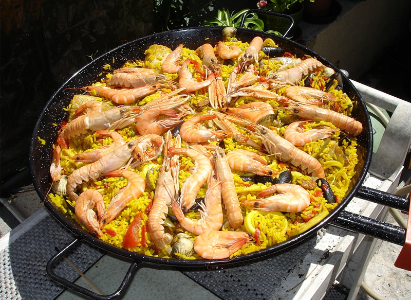 LA PAELLA VALENCIANA,