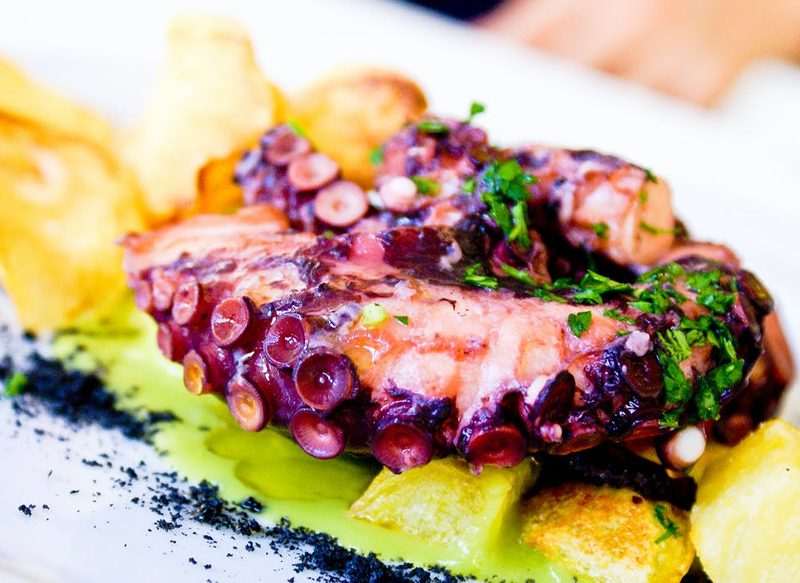 MARIDAJE DEL PULPO