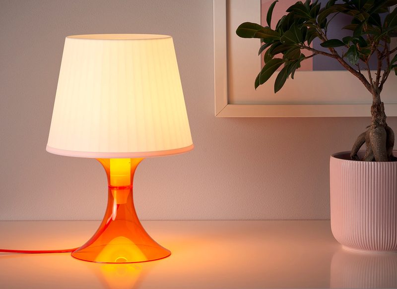 LÁMPARA DE MESA LAMPAN