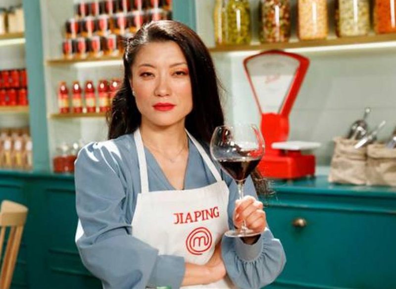 ACUSAN AL JURADO DE MASTERCHEF DE RACISTA