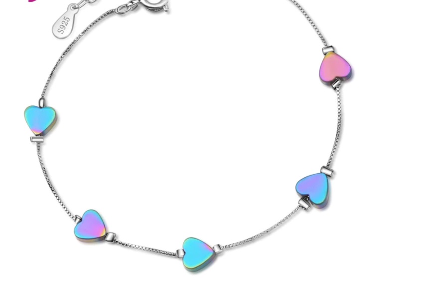 pulsera con corazones