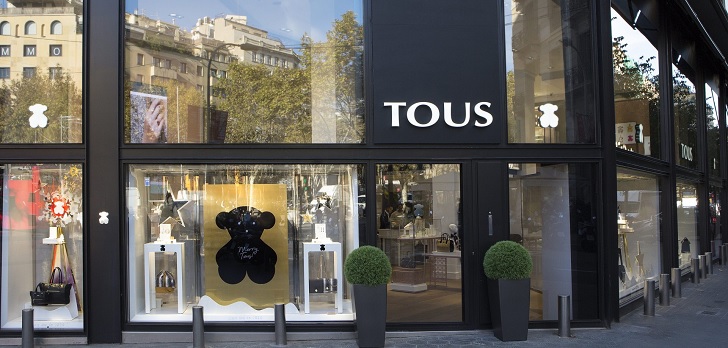 tous