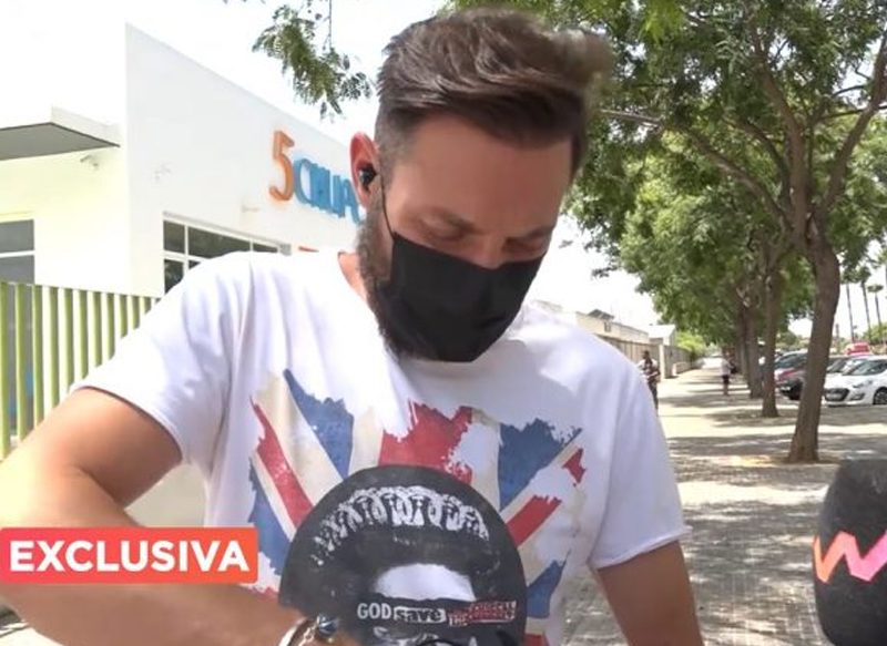 ANTONIO DAVID DEFIENDE A OLGA MORENO