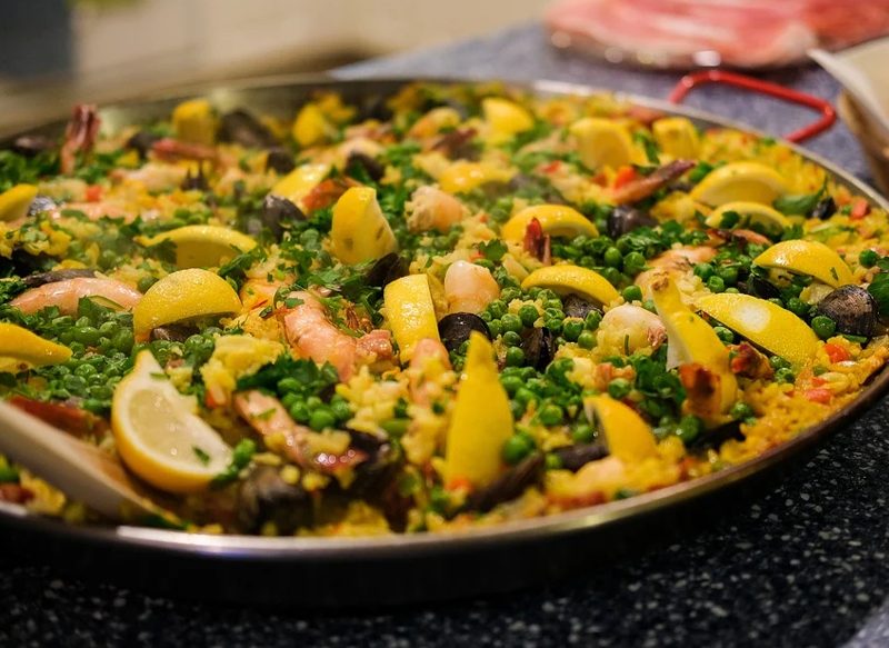 PAELLA, UN PLATO TRADICIONAL