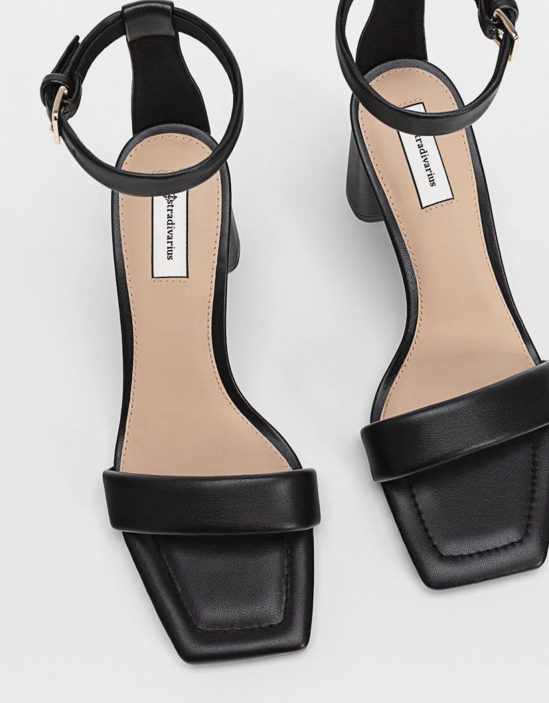 sandalias tiras negras stradivarius